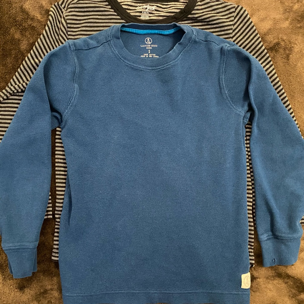 Boys long sleeve thermal shirts size 6/7